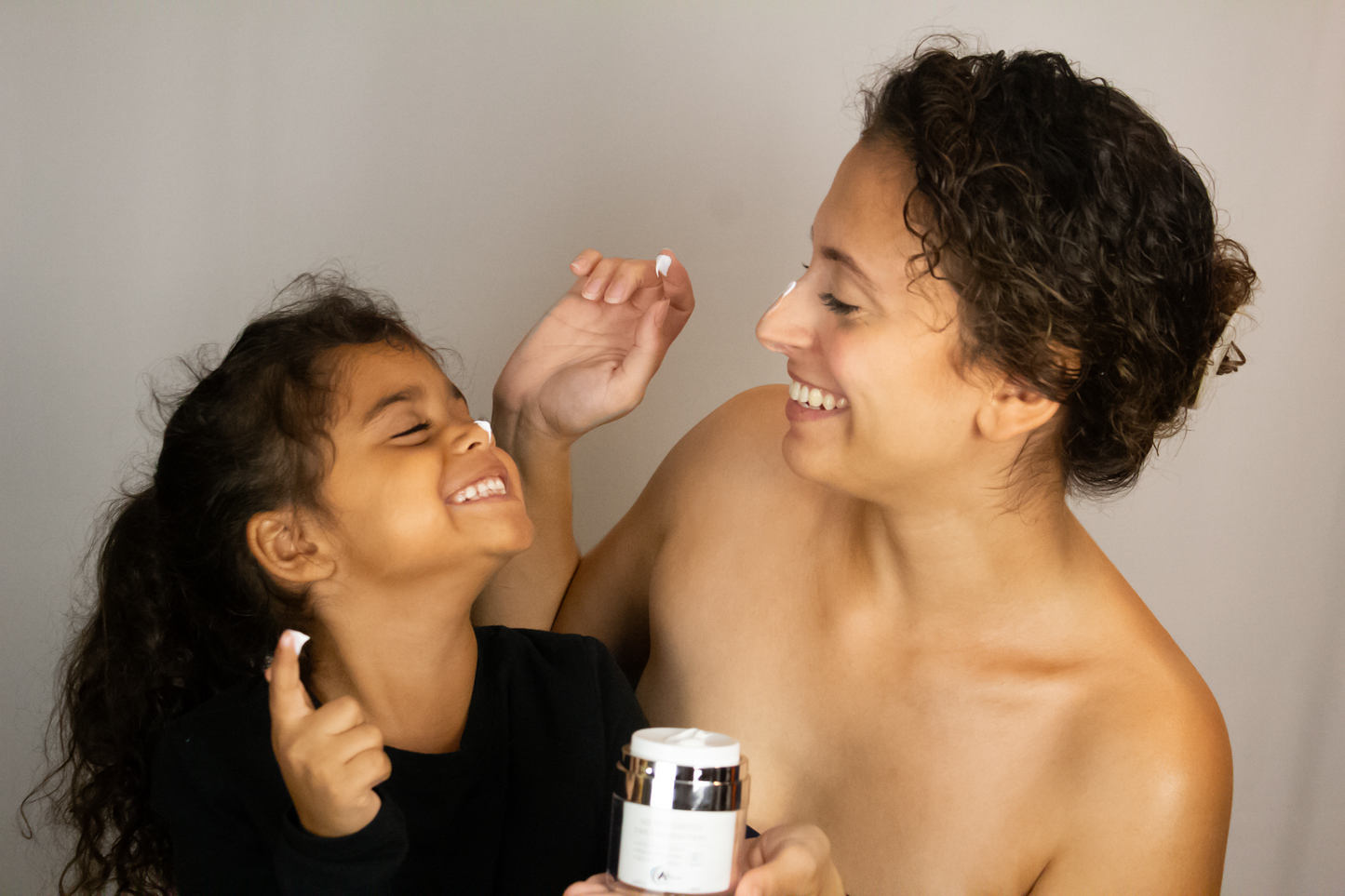 Protect Hybrid Sunscreen